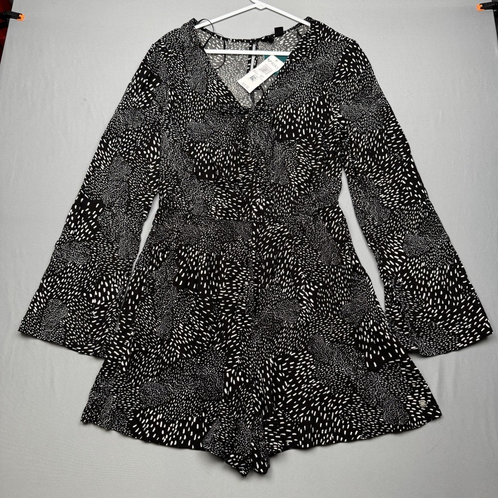 NWT Roxy Women's Spirit Awakes Long Sleeve Romper Dress Black and White Large